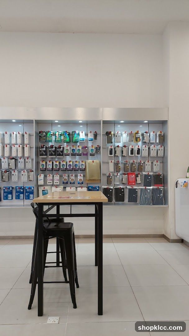 Mobile Phone Accessories Display
