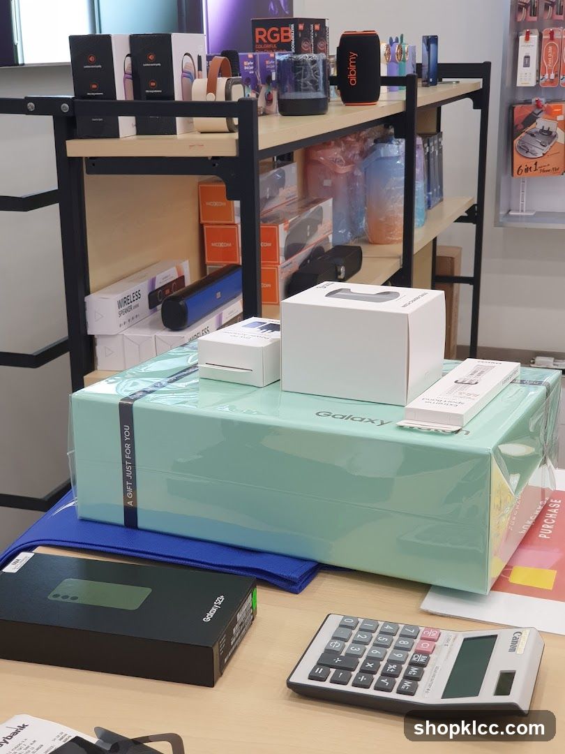 Electronics and Accessories Display