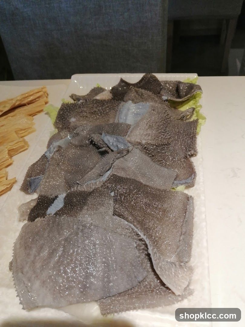 Raw Beef Tripe Slices
