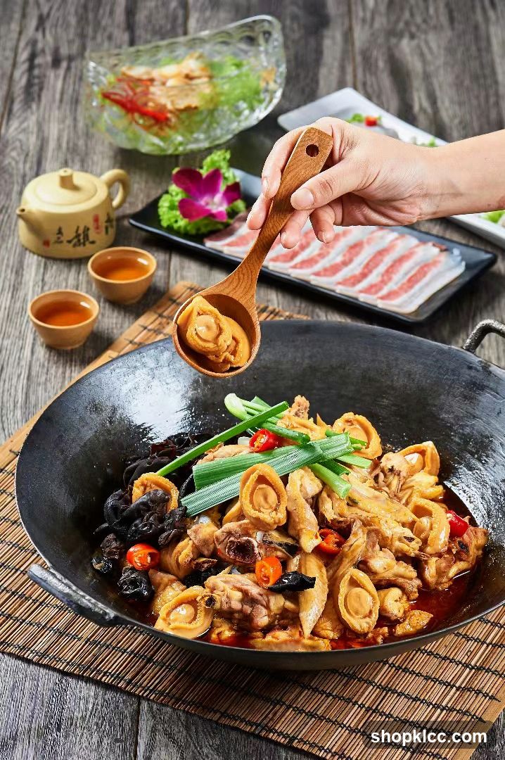 Stir-fried Seafood with Vegetables