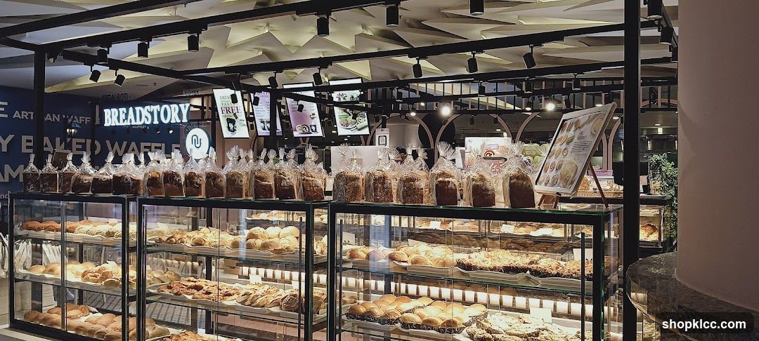 Breadstorey Bakery Display
