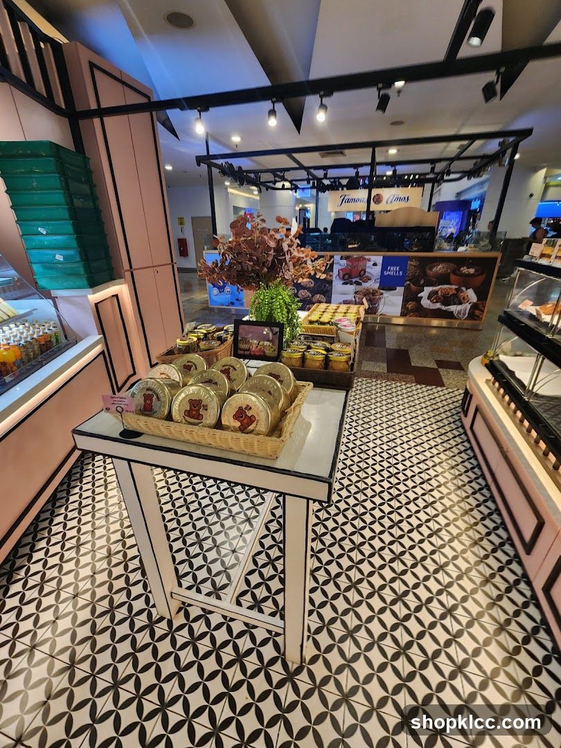 Food Display Area