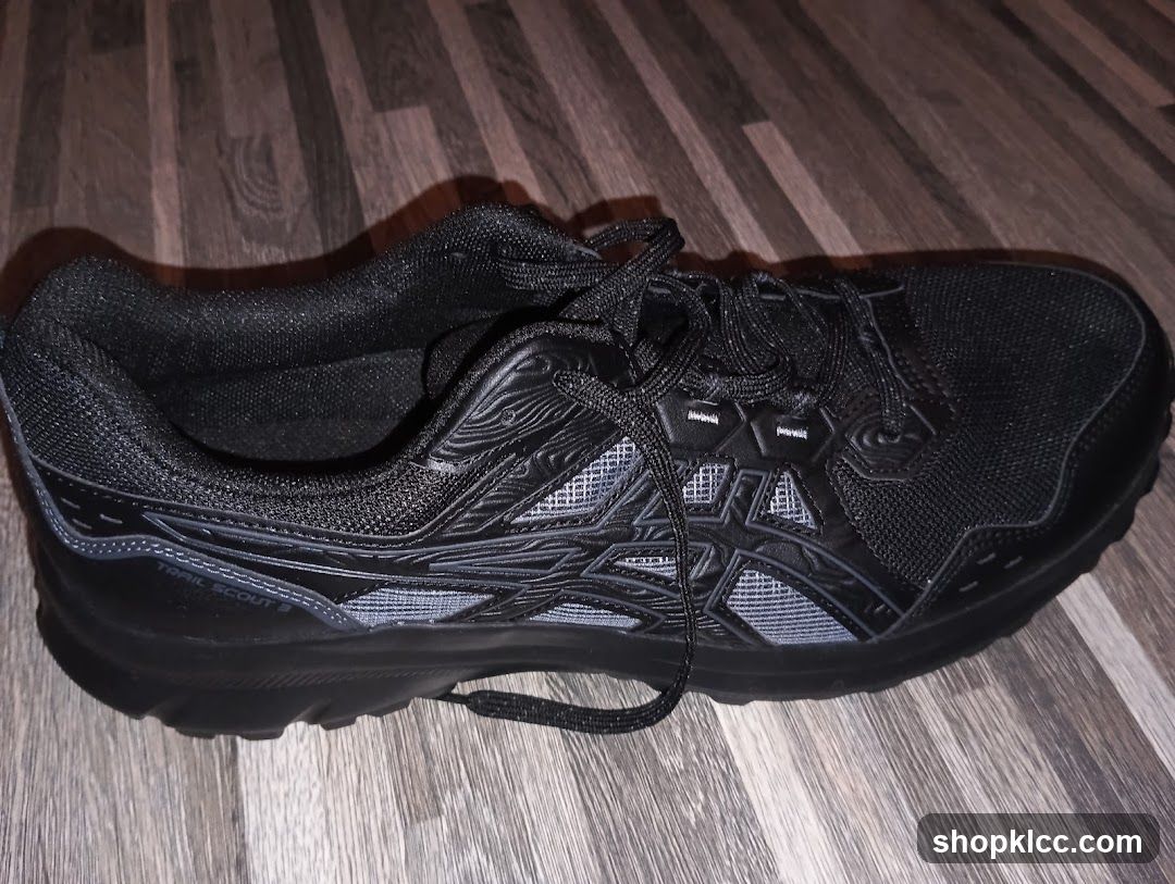 Black Athletic Shoe