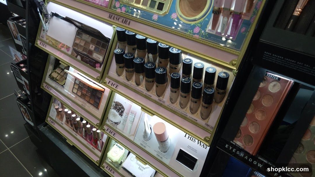 Makeup Display