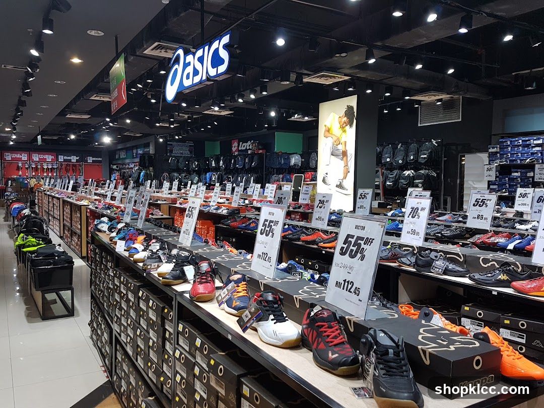 ASICS Store Interior