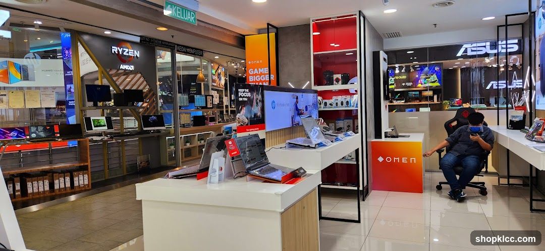 Tech Store Interior Display