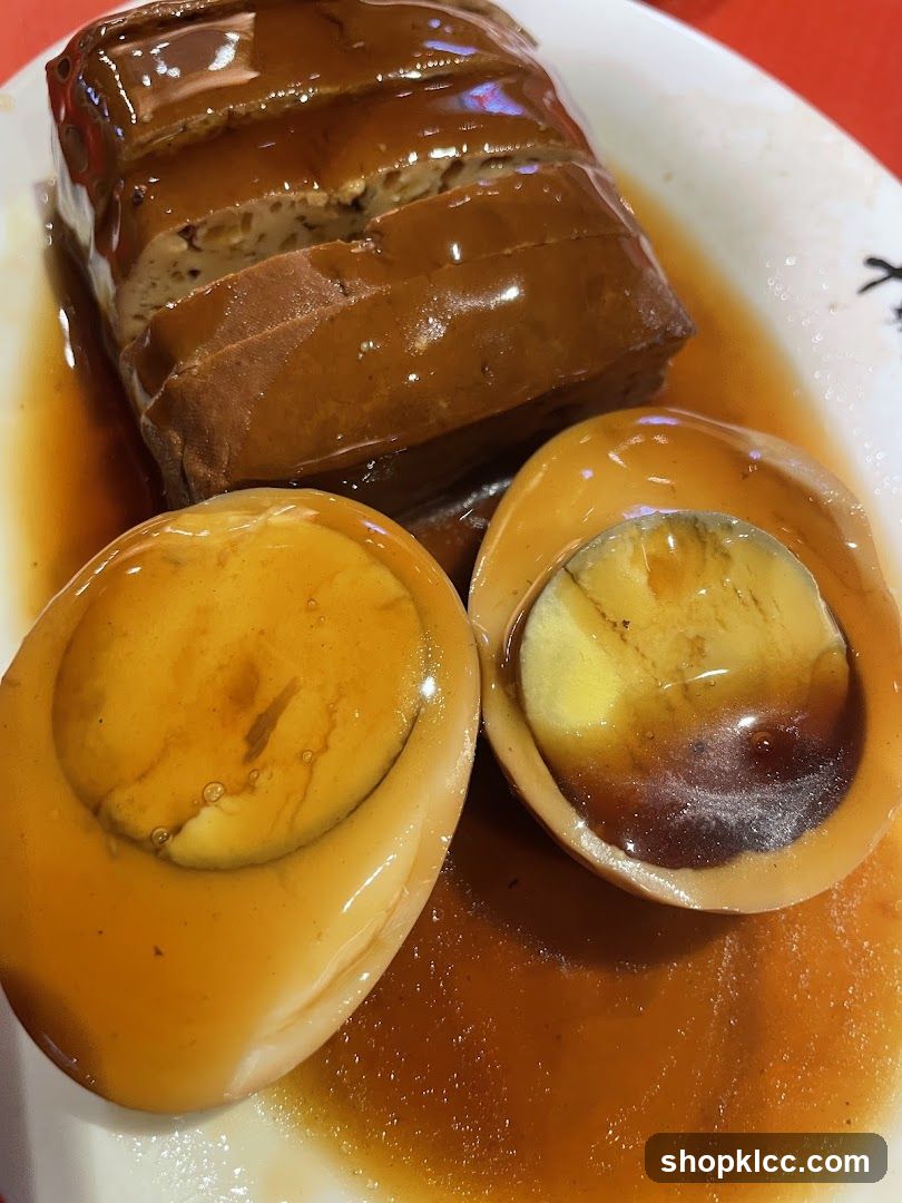 Braised Meat and Eggs with Sauce