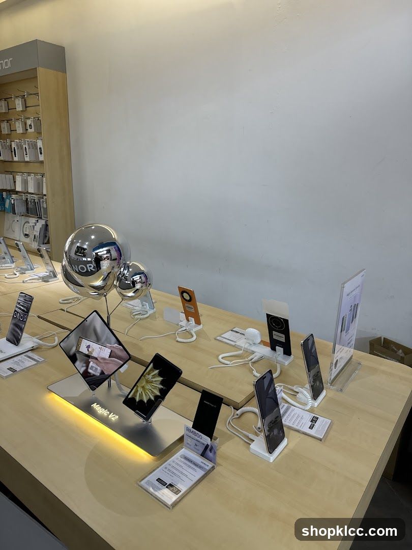 Mobile Phone Display Table