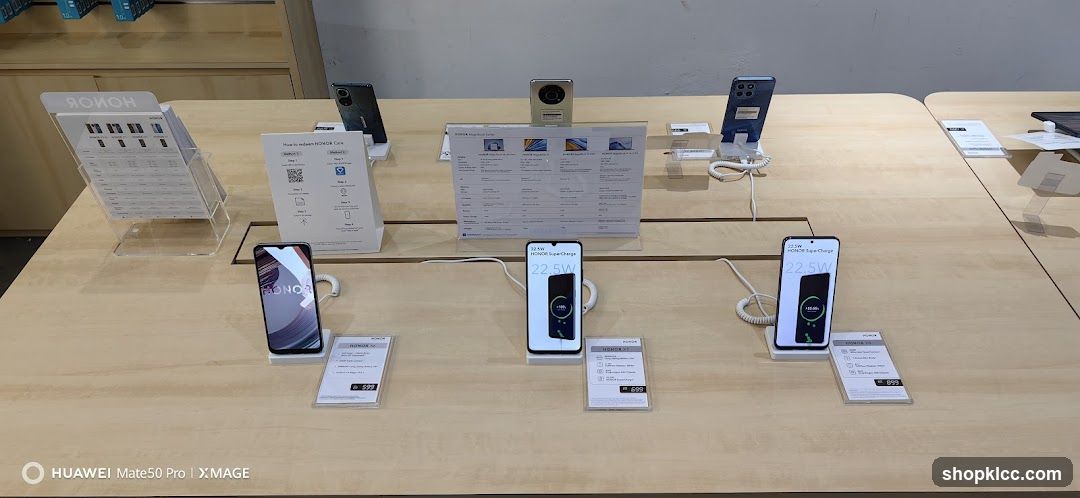 Honor Phone Display Table