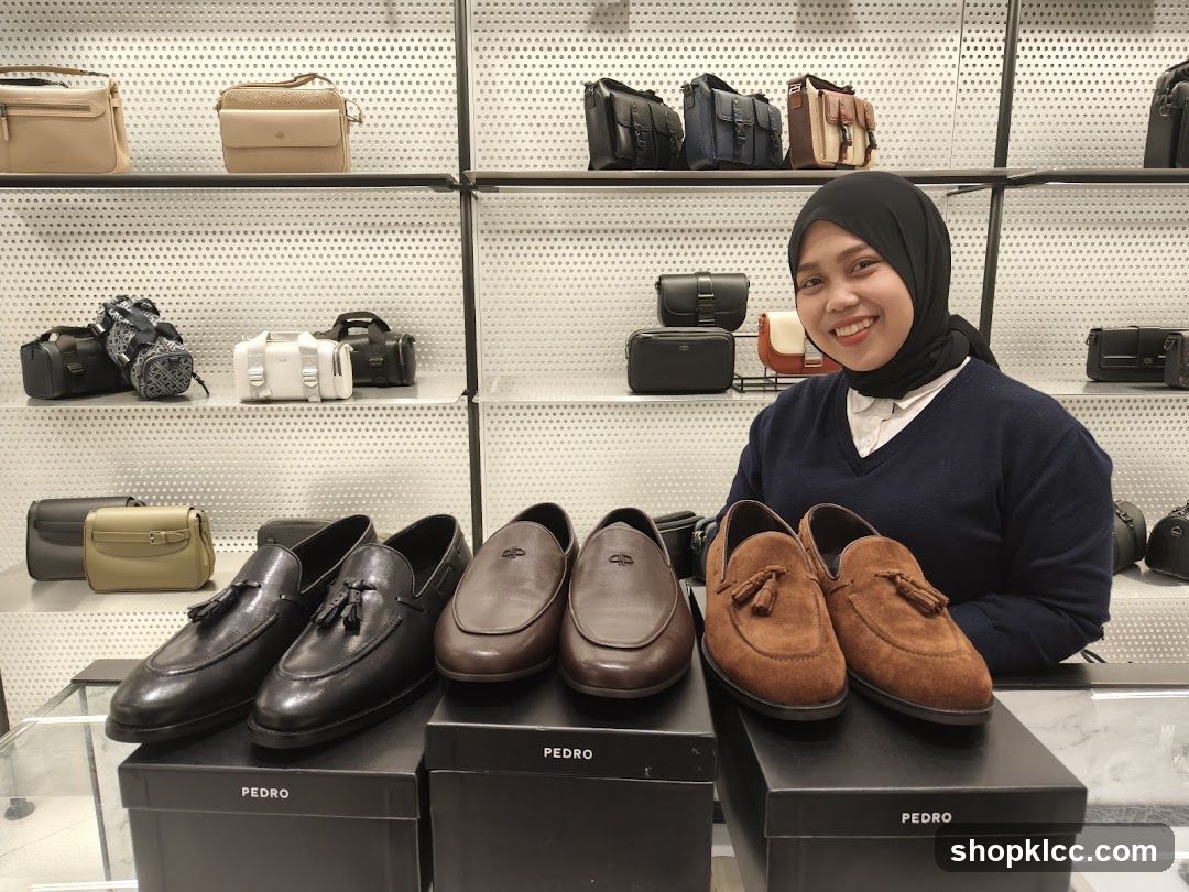 Shoe Display with Staff