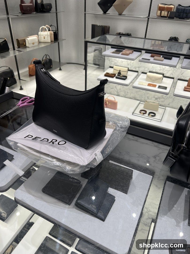 Pedro Store Interior Display