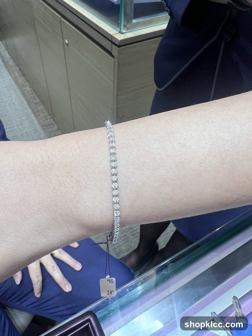 Diamond Bracelet Display