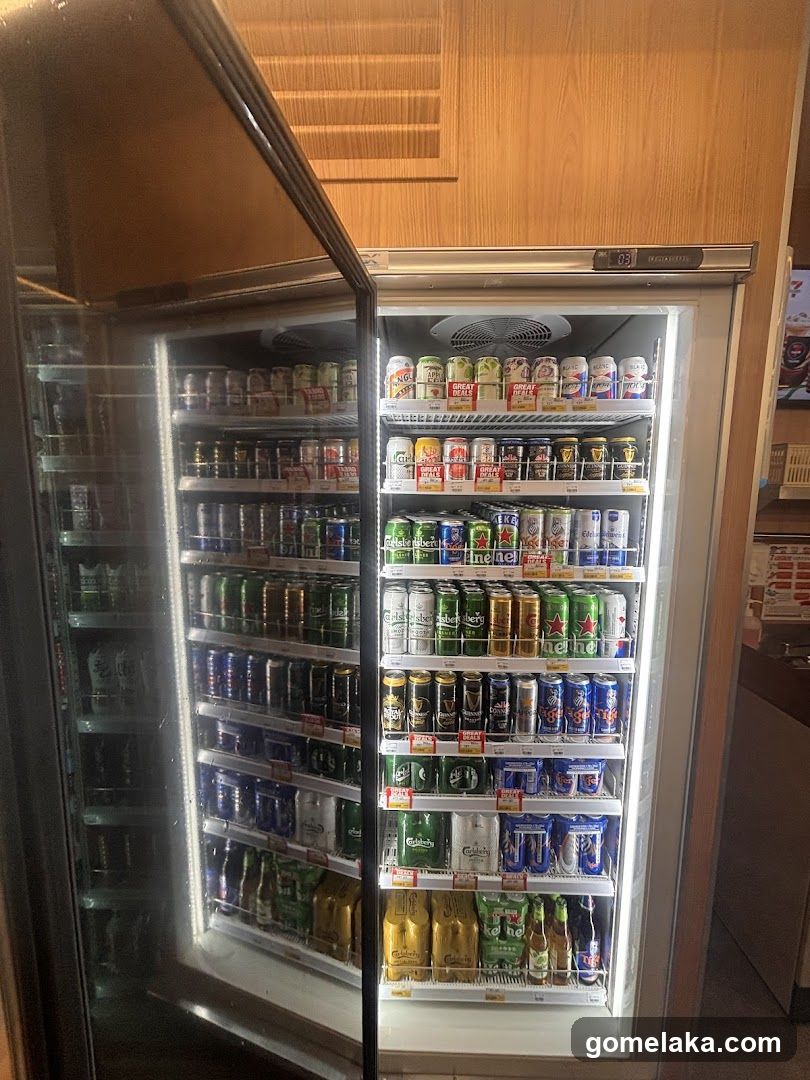 Refrigerated Beverage Display