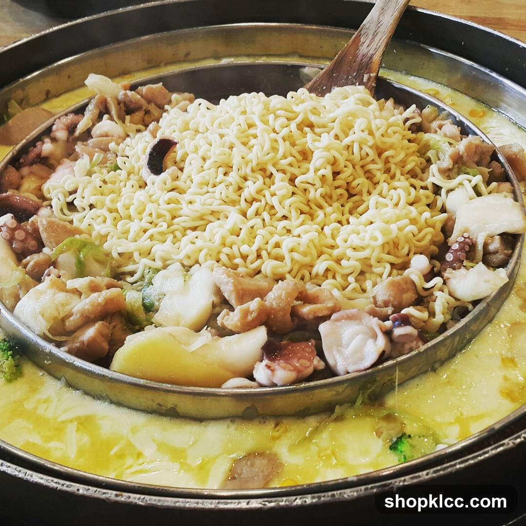 Noodles and Seafood Hot Pot