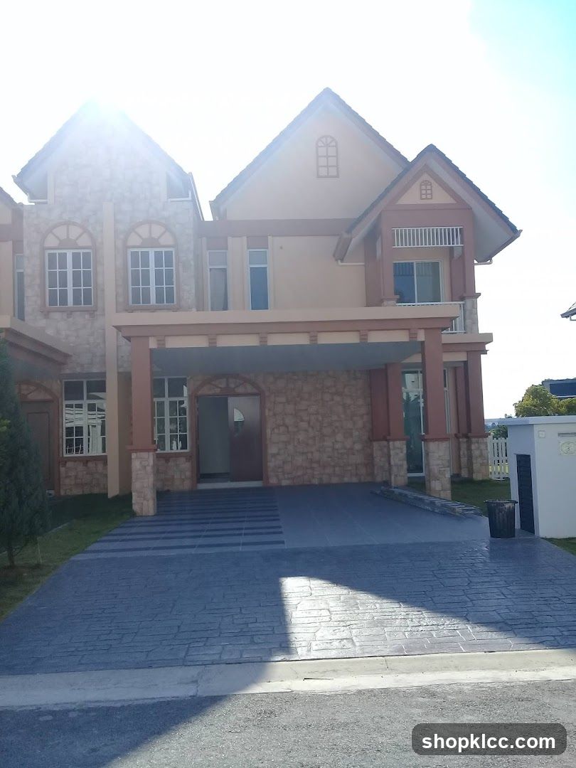 Modern House Exterior