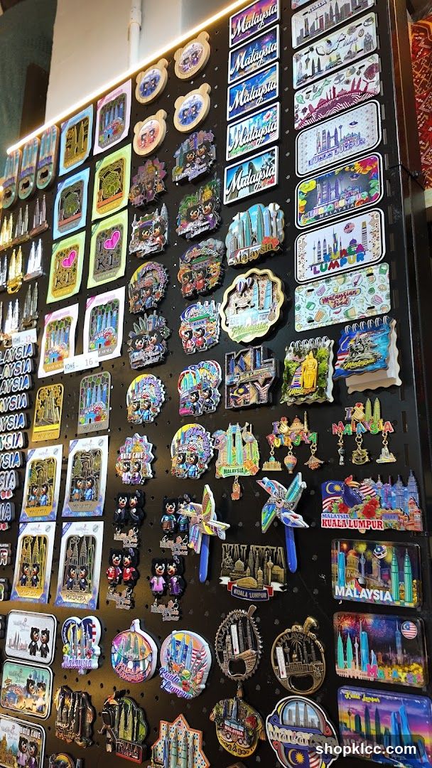 Souvenir Display