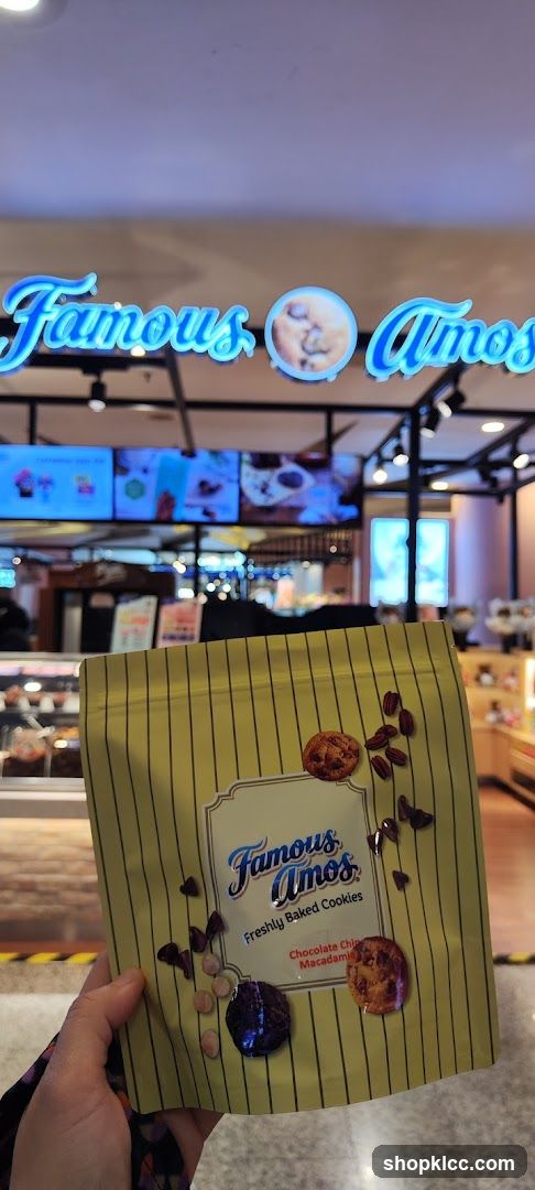 Famous Amos