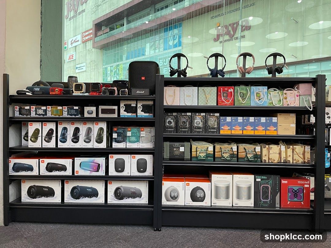 Electronics Store Display
