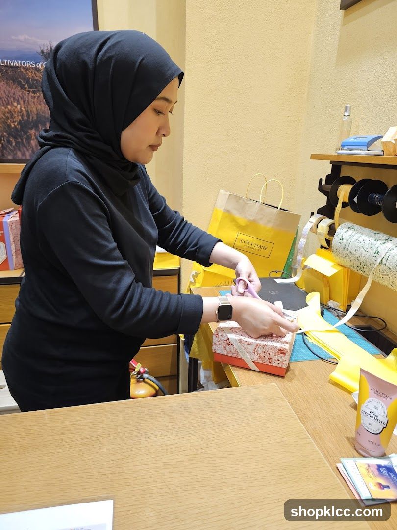 Gift Wrapping