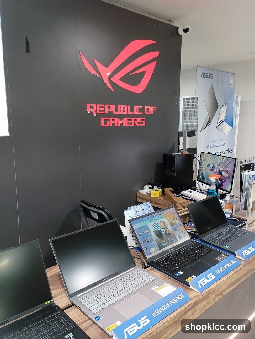 ASUS Republic of Gamers Laptops Display
