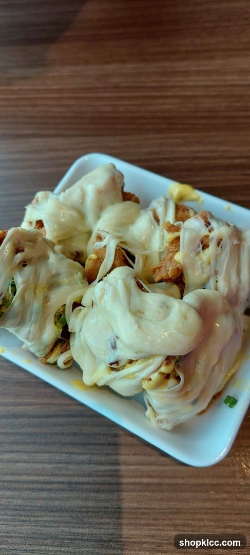 Cheesy Fried Bites