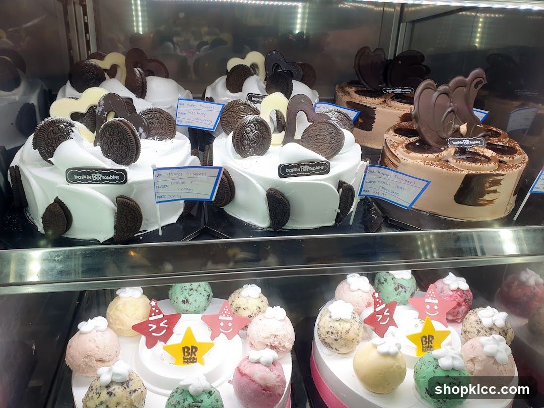 Ice Cream Cakes and Scoops