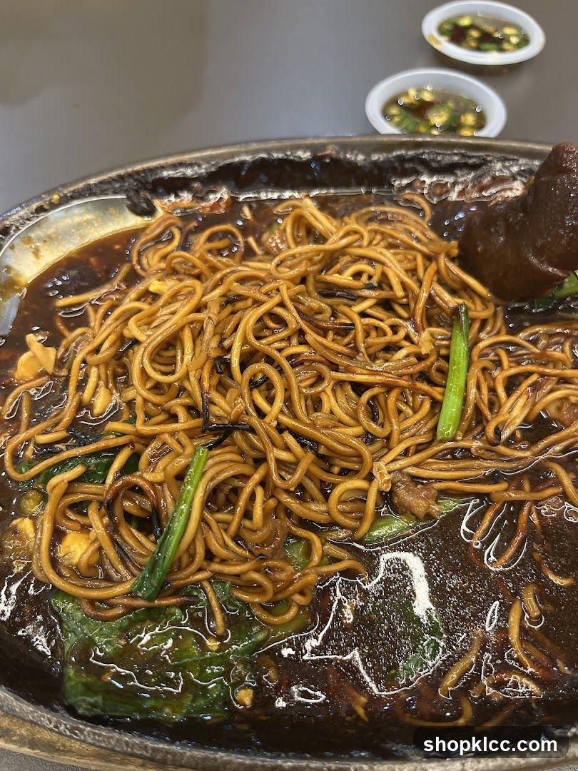 Sizzling Noodles