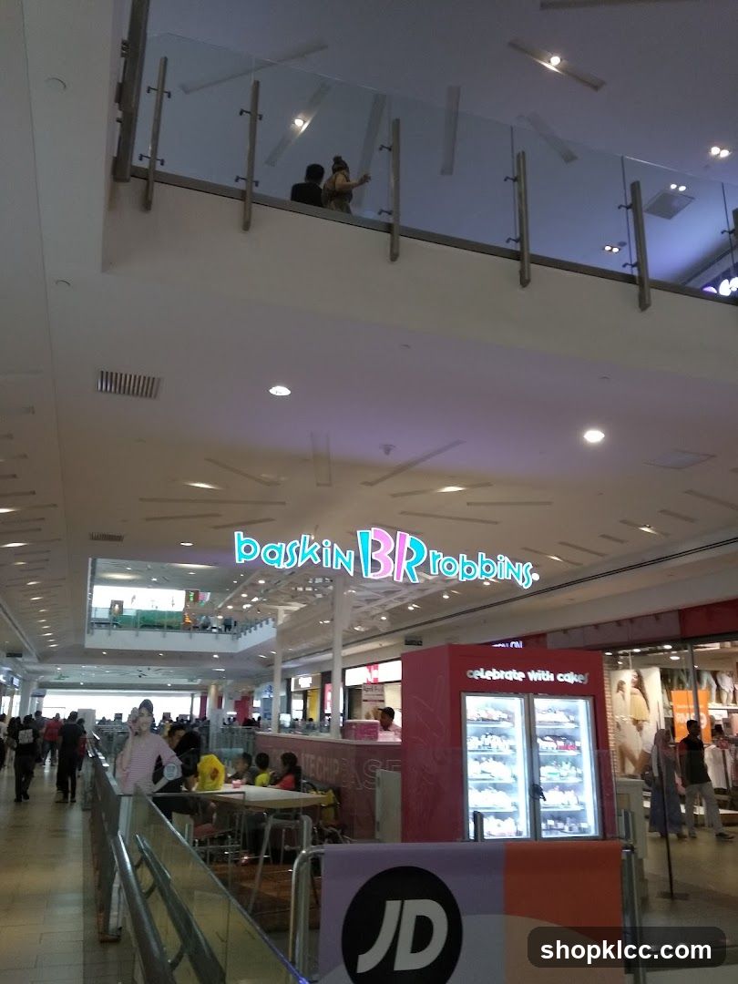 Baskin Robbins Storefront