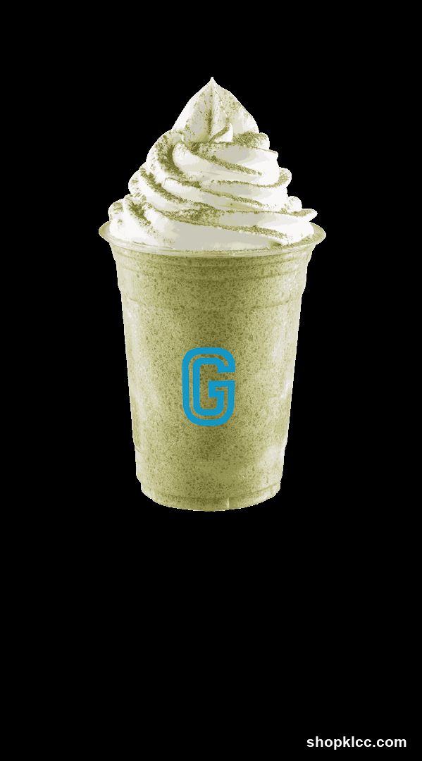 Green beverage with whipped cream