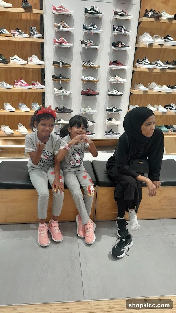 Vans Pavilion Shopping Centre