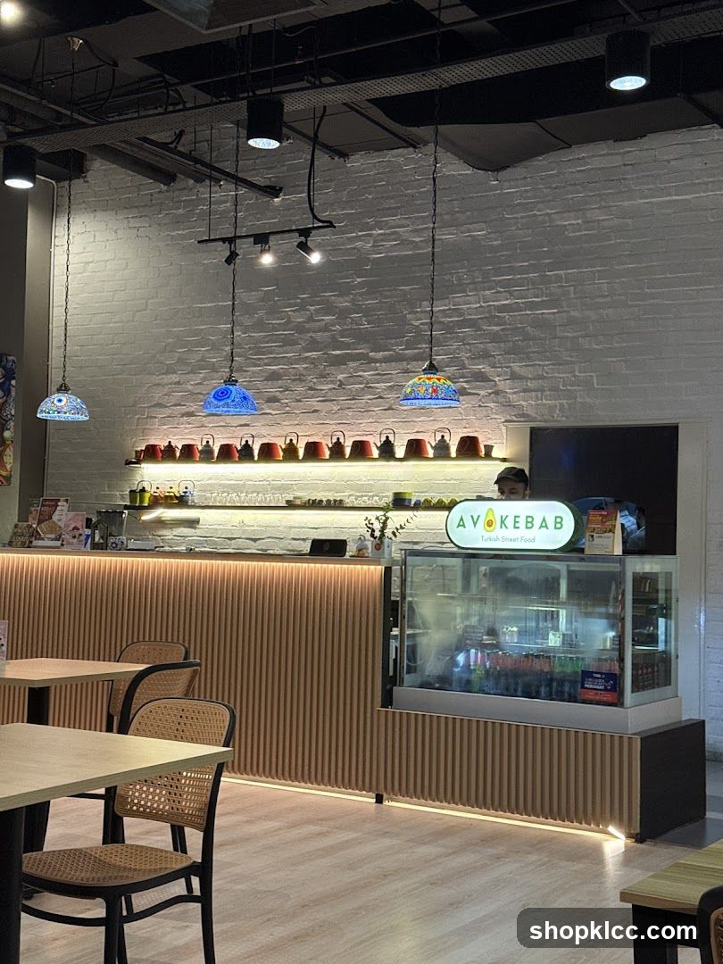 Avokebab Interior