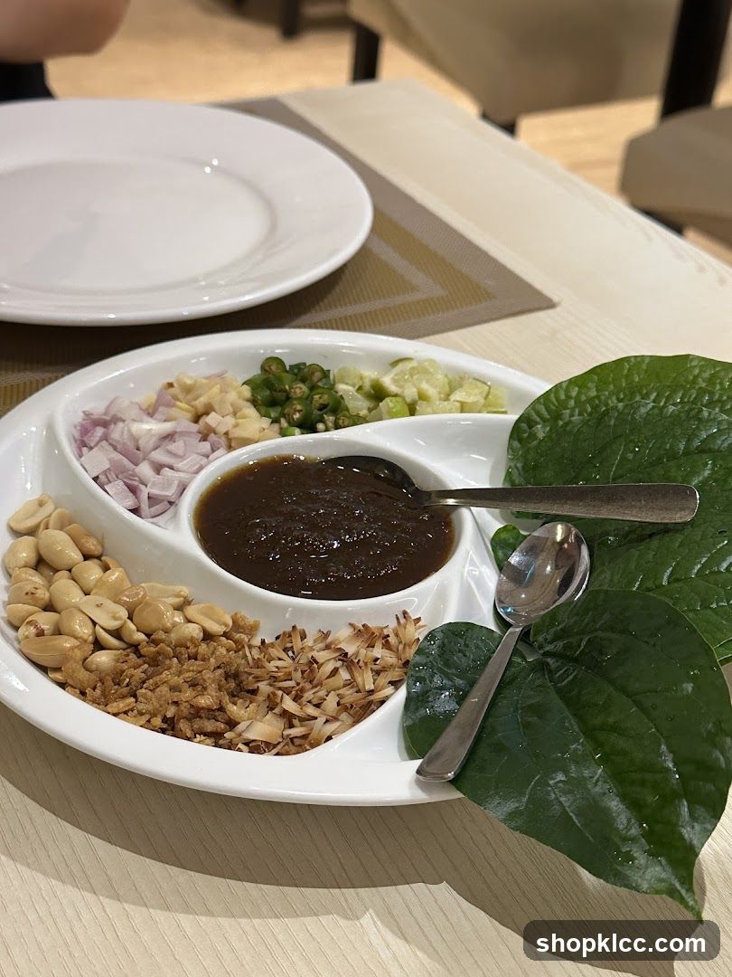 Miang Kham Ingredients