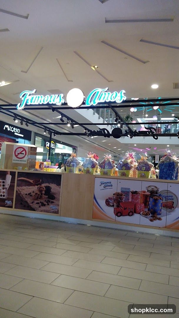 Famous Amos Storefront