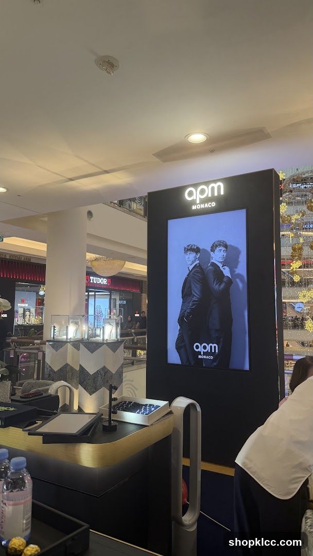 APM Monaco Display