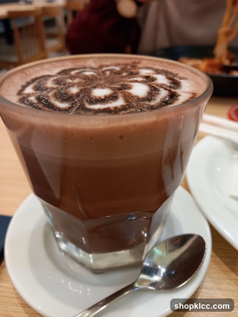 Hot Chocolate with Latte Art