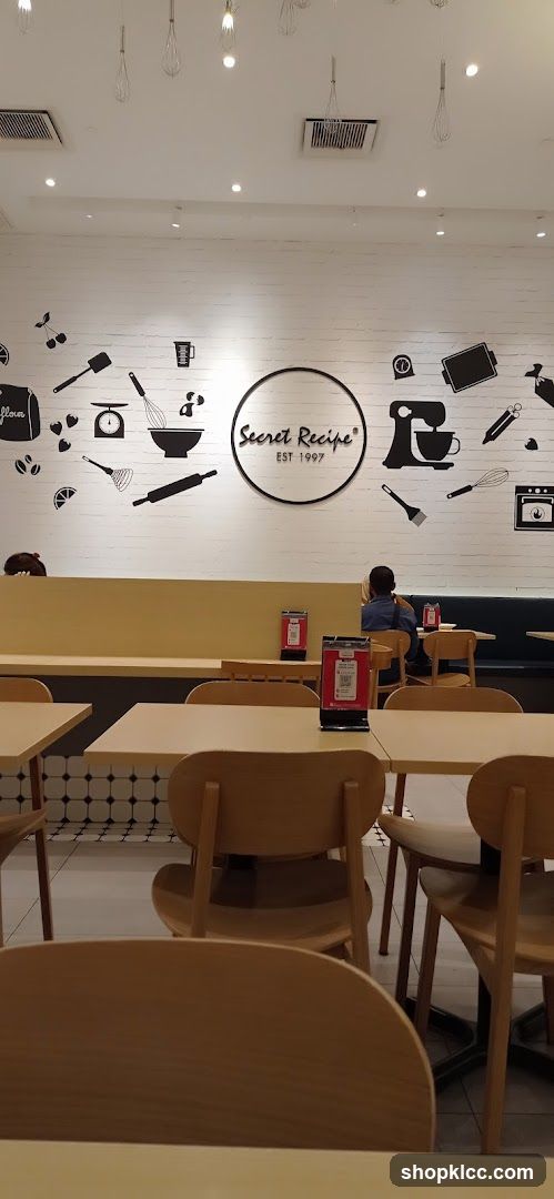Secret Recipe Interior