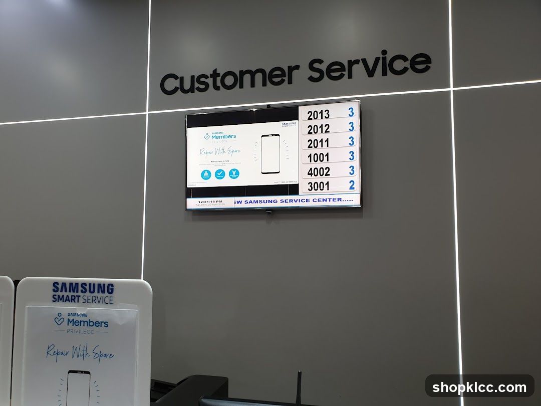 Samsung Customer Service Display