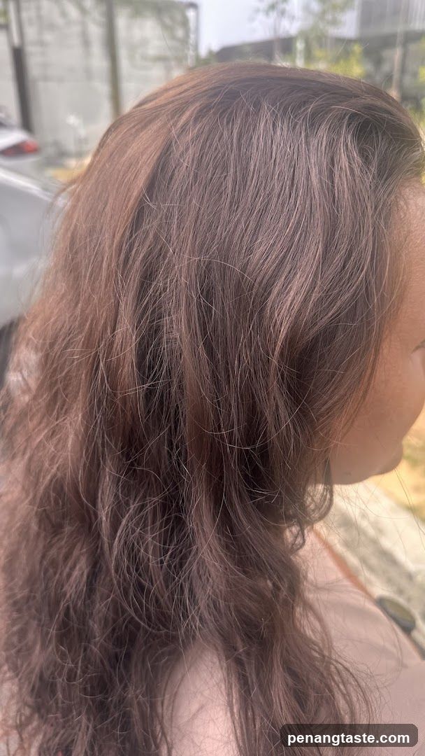 Woman's Hair