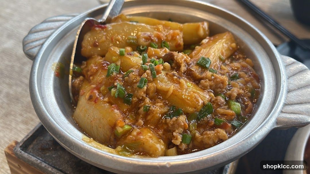 Braised Eggplant with Minced Pork