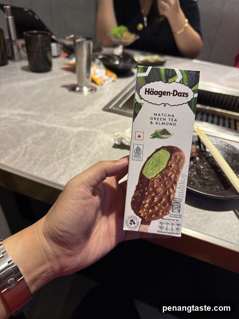 Häagen-Dazs Matcha Green Tea & Almond Ice Cream Bar