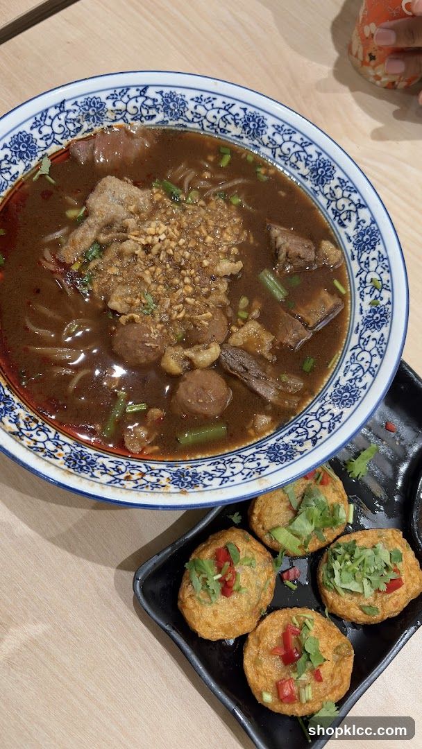 Noodle Soup and Fish Cakes