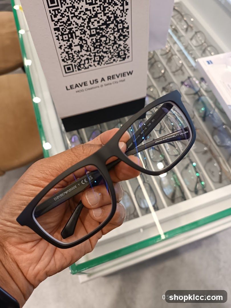 Eyeglasses Display