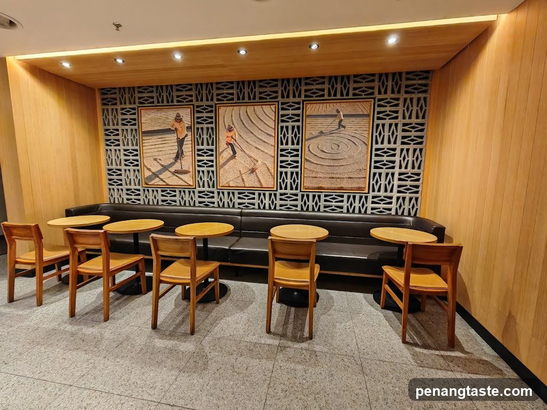 Cafe Seating Area