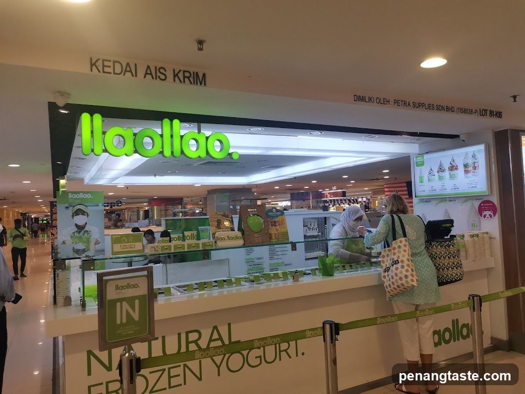 llaollao Natural Frozen Yogurt