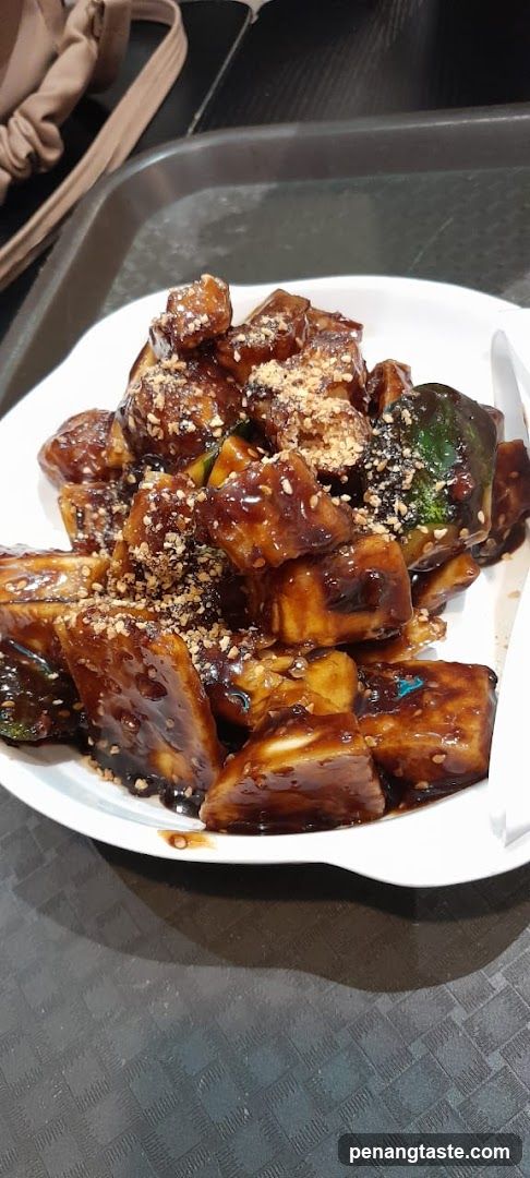 Fried Eggplant and Zucchini with Sauce