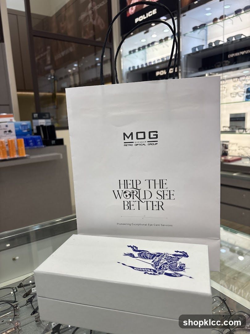 Eyewear Store Display