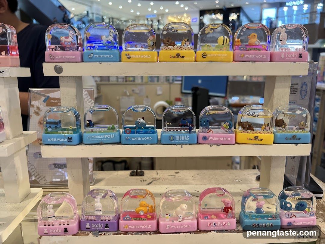 Water World Snow Globes