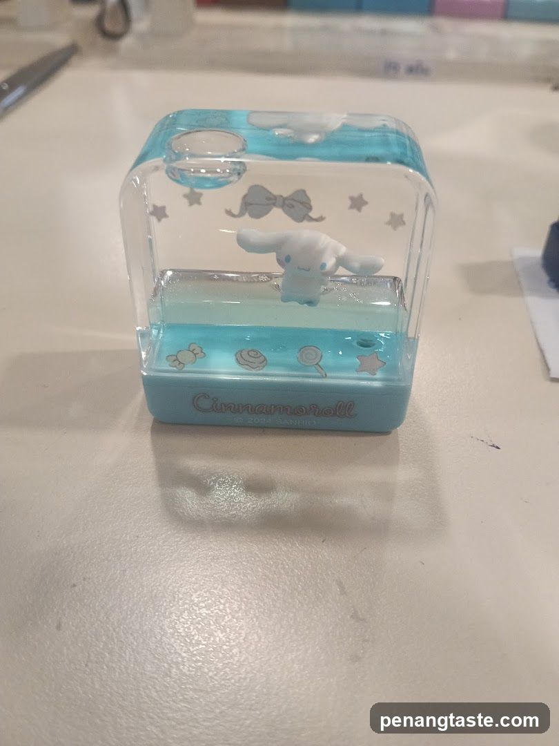 Cinnamoroll Water Globe