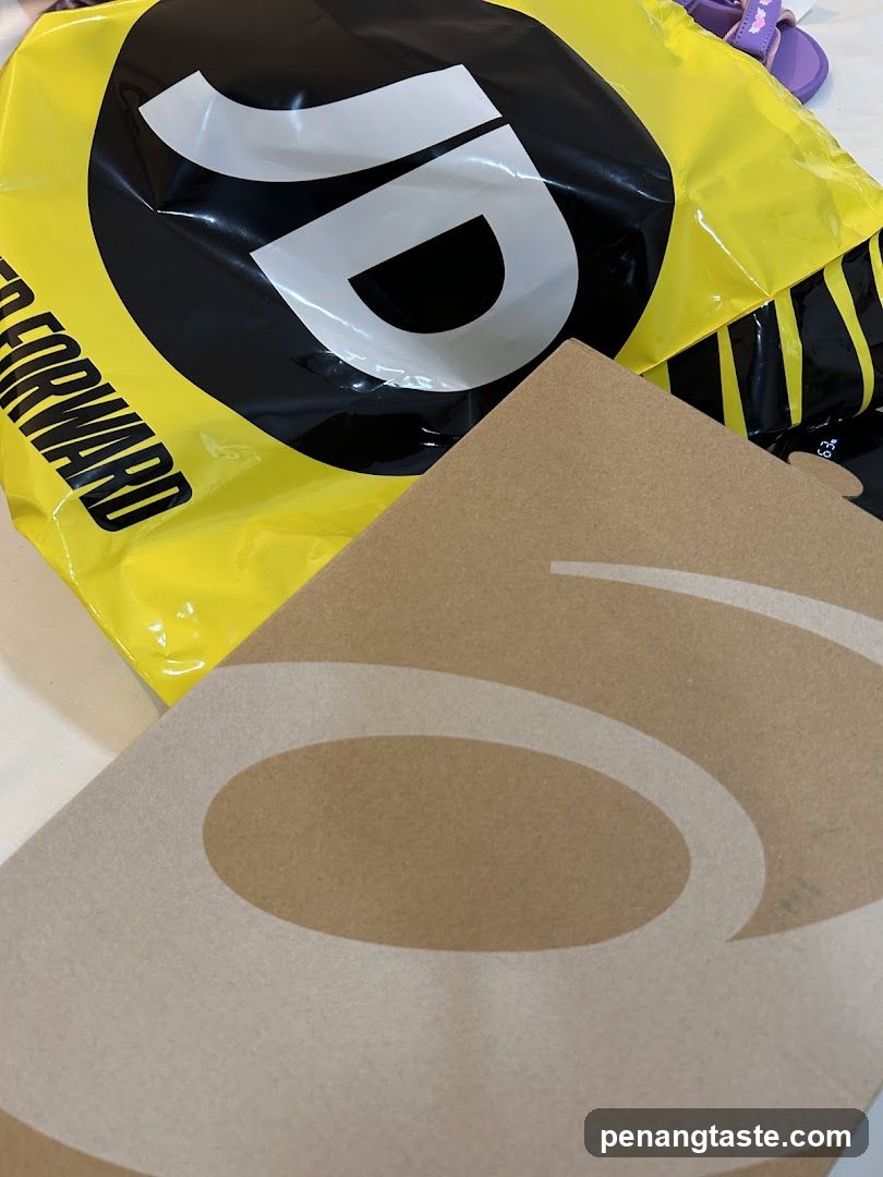 Shopping Bag and Box
