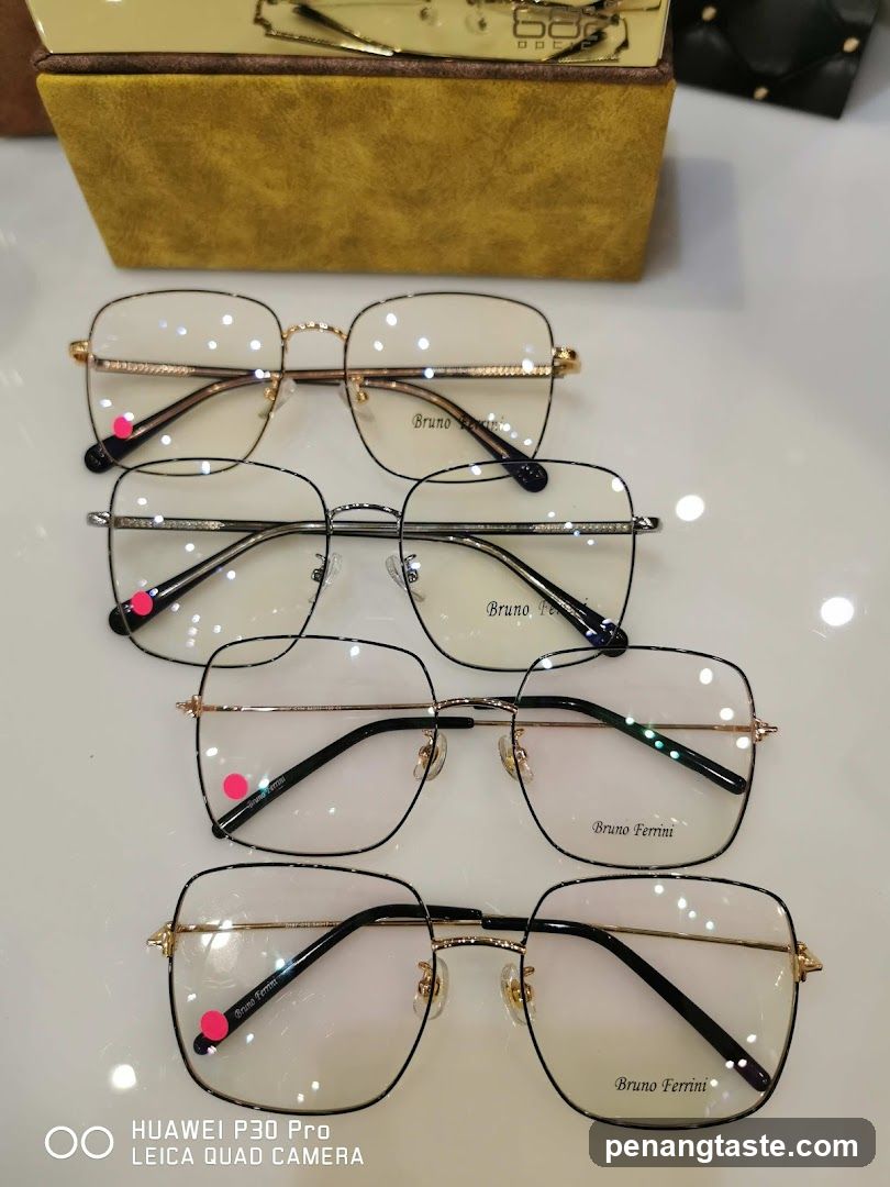 Eyeglasses